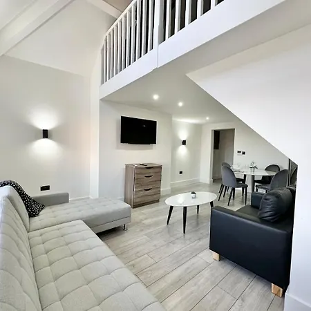 公寓 Luxury Duplex Centre *