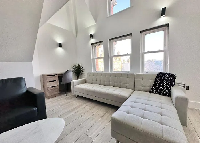 Luxury Duplex Centre *